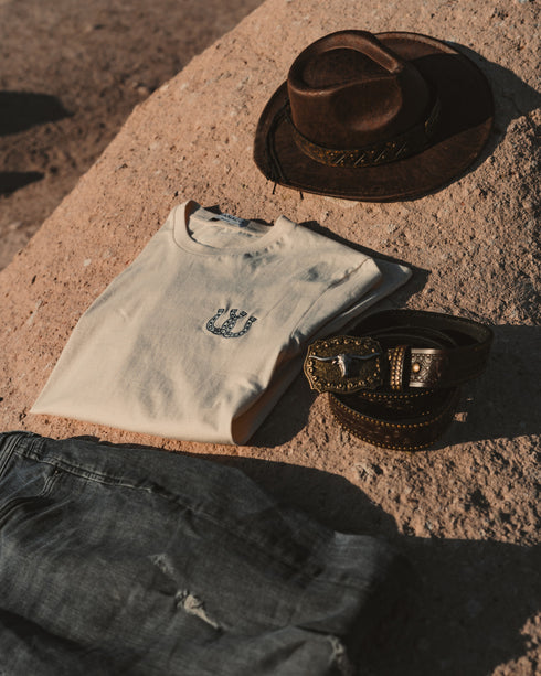 Horseshoe Embroidered Classic Organic T-Shirt